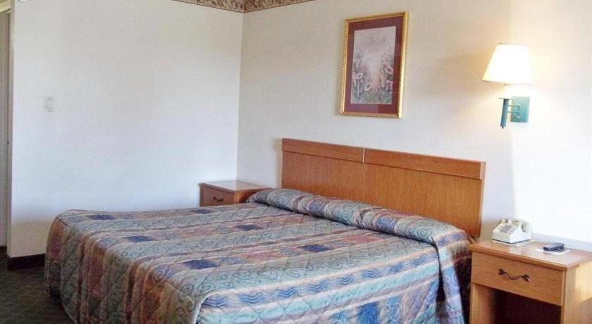 America'S Best Inn - Brinkley Esterno foto